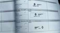 Renault Kadjar 1.6 dCi Signature Nav 5dr 4WD Diesel Hatchback